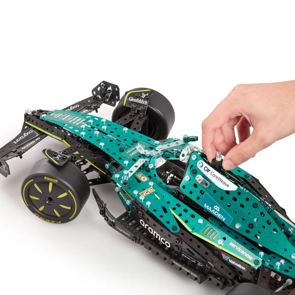 512-13101-I-Aston-Martin-F1-Feature-1.webp