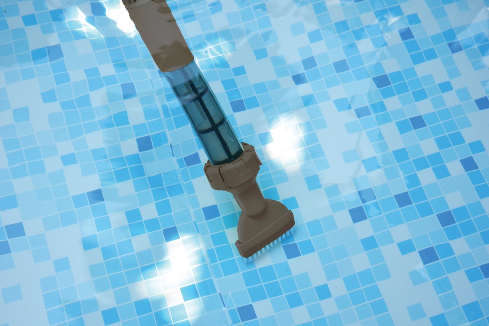Boreal Electric Vacuum Broom (3 sec)
