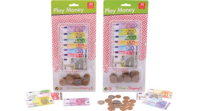Euro-Spielgeld auf Karte
