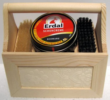 [99000422LOT] SHOE SHINE SET